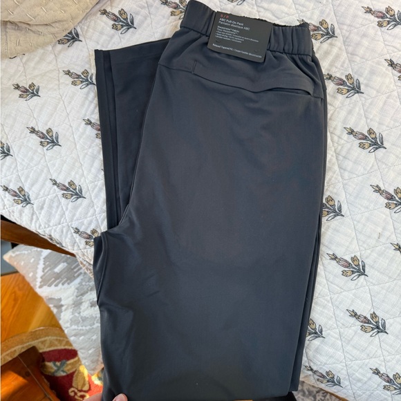 Men’s lululemon pants